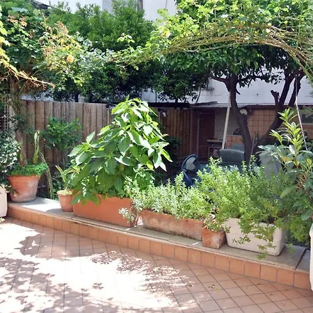 Hotel Garden House Vanvitelli *